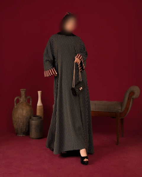 Straight Lines Pattern Abaya HAC_0159