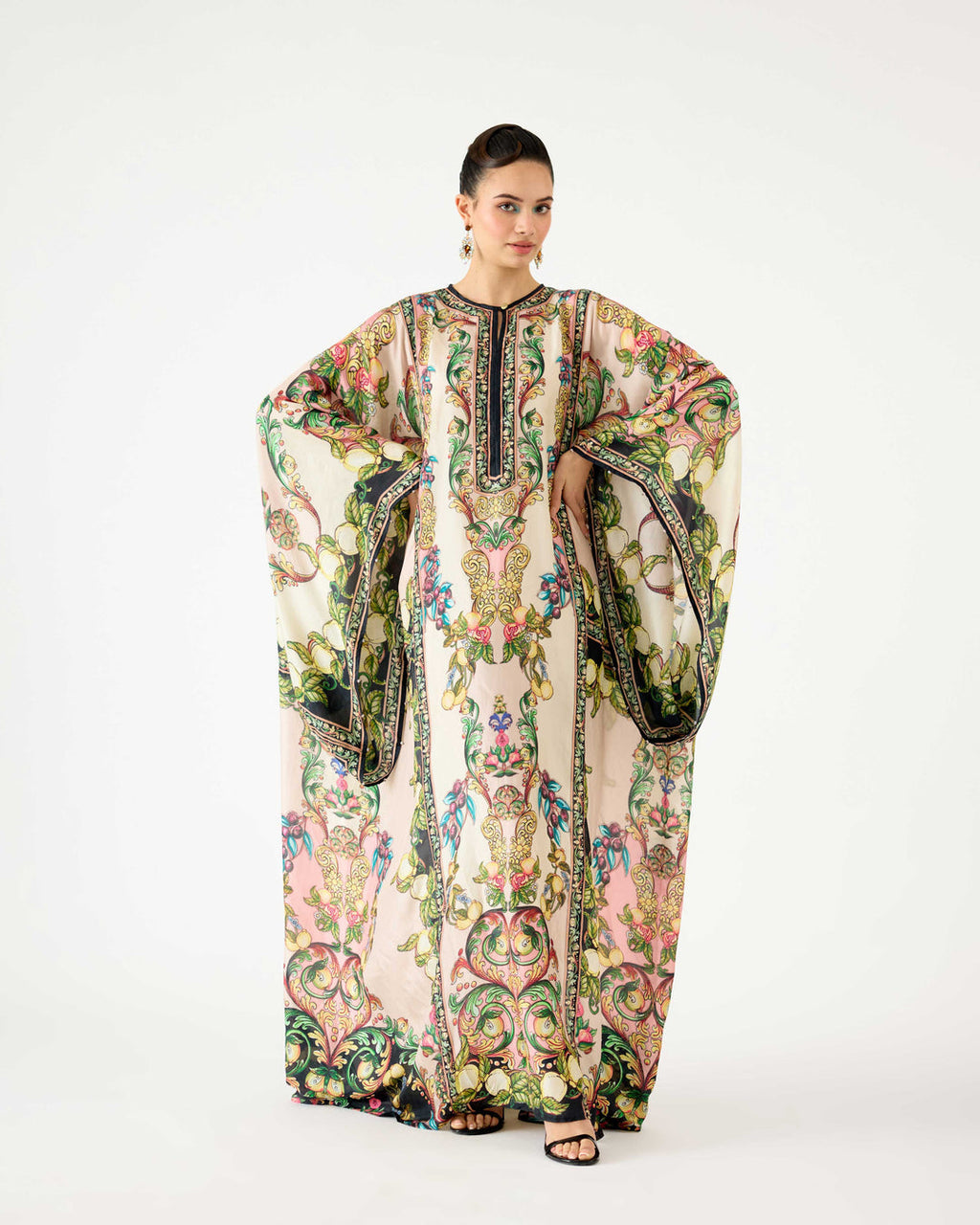 Ivory Kaftan