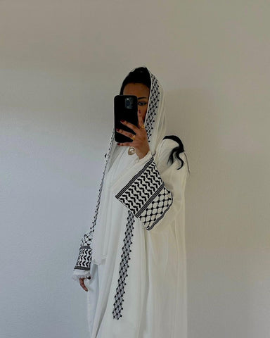 Black & White PST Abaya