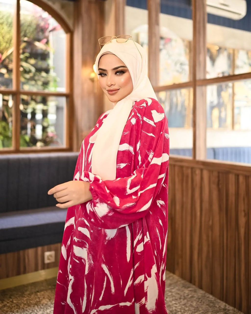 PINK ABAYA