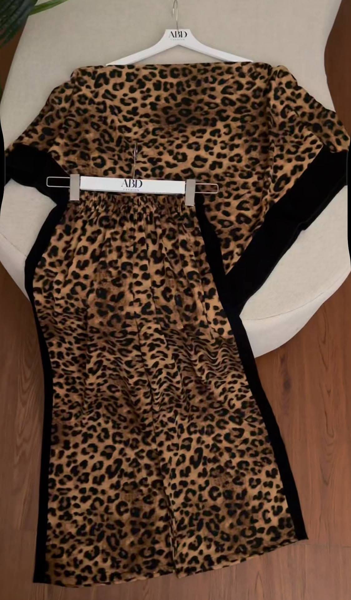 Cheetah Print scarf set