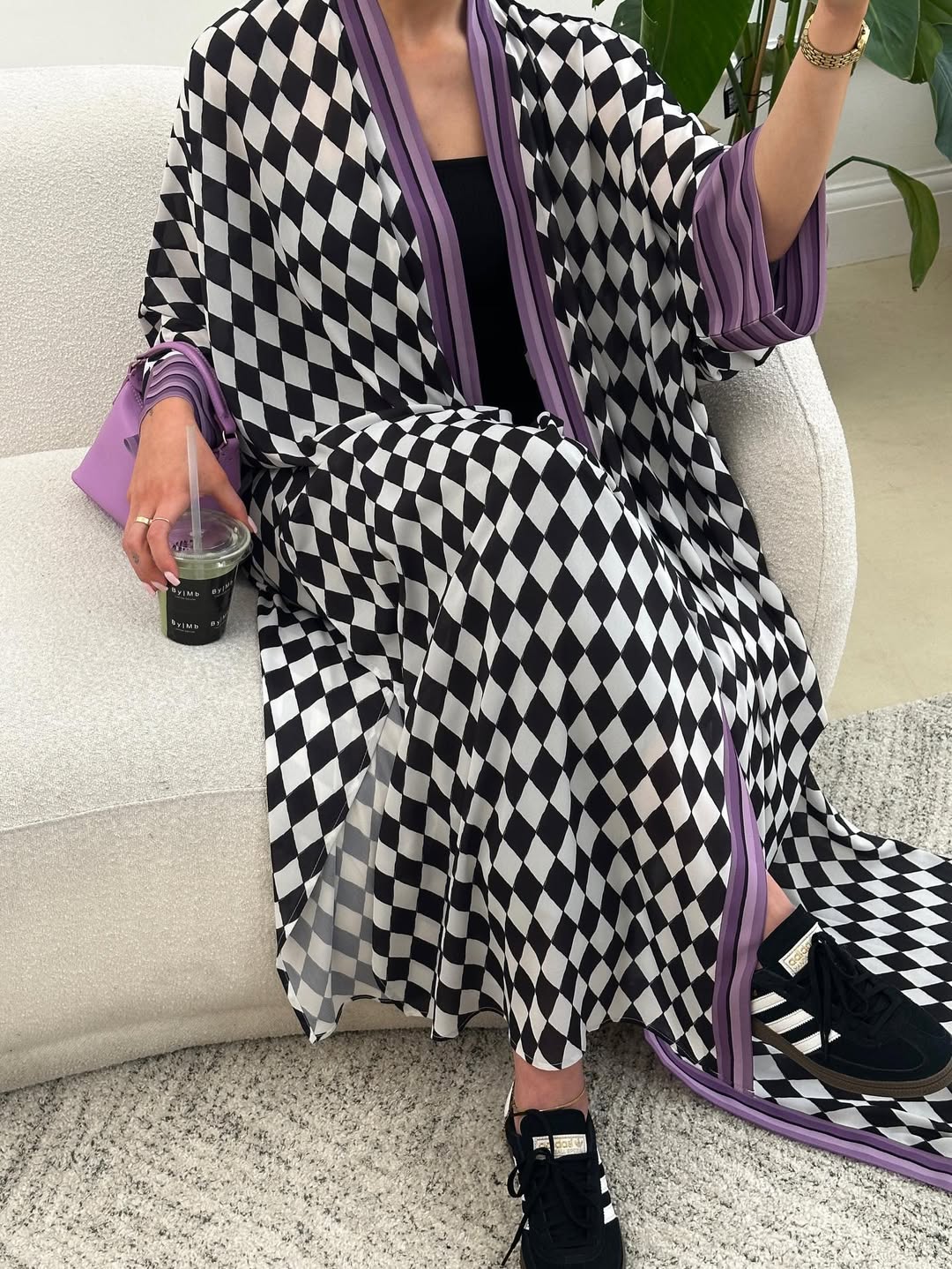 Geometric purple Abayae